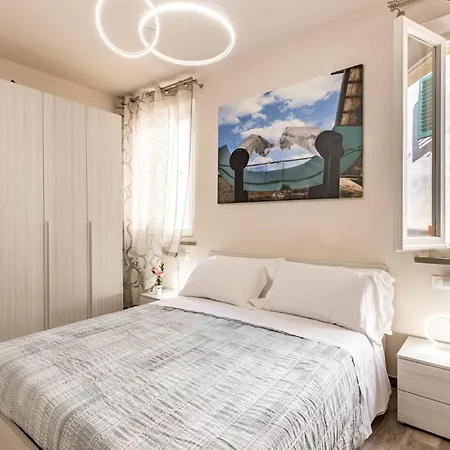 Apartment Family Art House A *