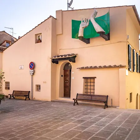 Family Art House A * Ghizzano