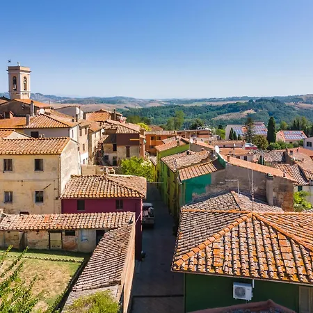 Apartment Family Art House A Ghizzano