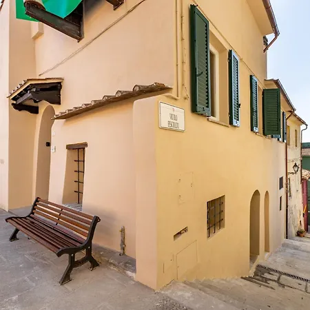 Family Art House A شقة Ghizzano